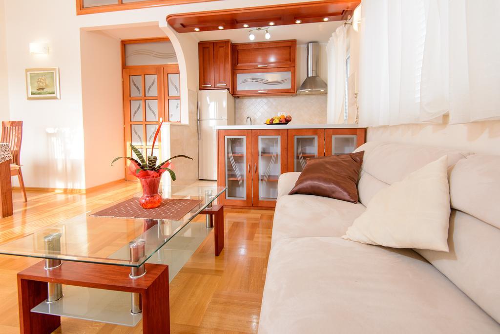 Apartment Denis دوبروفينك المظهر الخارجي الصورة